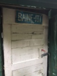 Baine-iti door